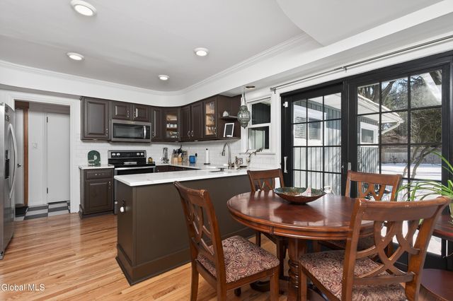 333 S Manning Boulevard, Albany, NY 12208