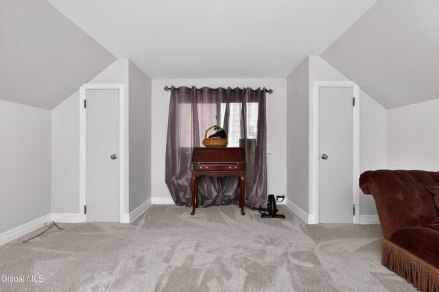 333 S Manning Boulevard, Albany, NY 12208