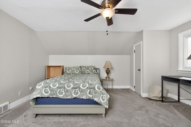 333 S Manning Boulevard, Albany, NY 12208