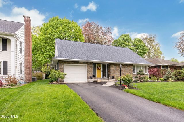 333 S Manning Boulevard, Albany, NY 12208