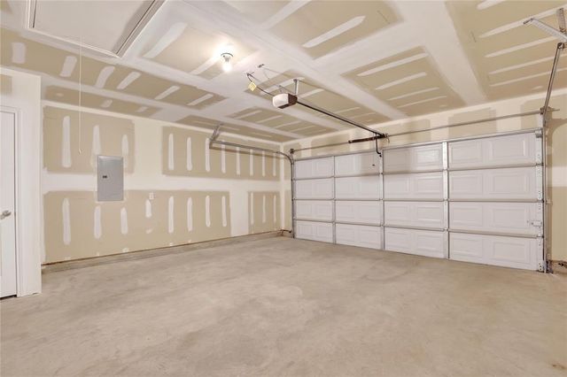 1924 Hannah Lane, Oklahoma City, OK 73127