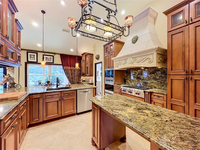 2636 CLEMENTON PARK COURT, Orlando, FL 32835