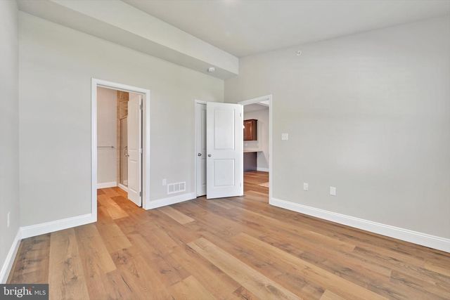 10 HUBBARDTON CT, Sinking Spring, PA 19608