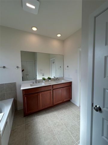7822 Wyndham Harbor Court, Richmond, TX 77407