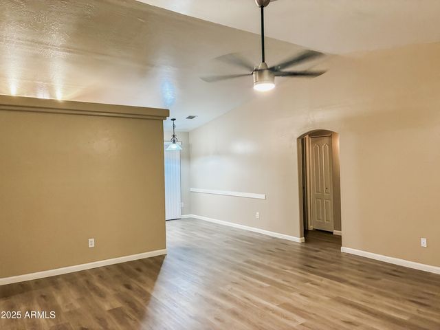 9105 W RAVEN Drive, Arizona City, AZ 85123