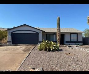 9105 W RAVEN Drive, Arizona City, AZ 85123