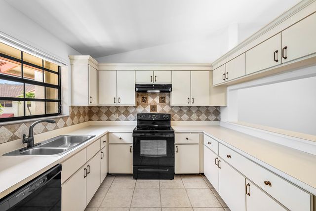 206 Congressional Way 206, Deerfield Beach, FL 33442