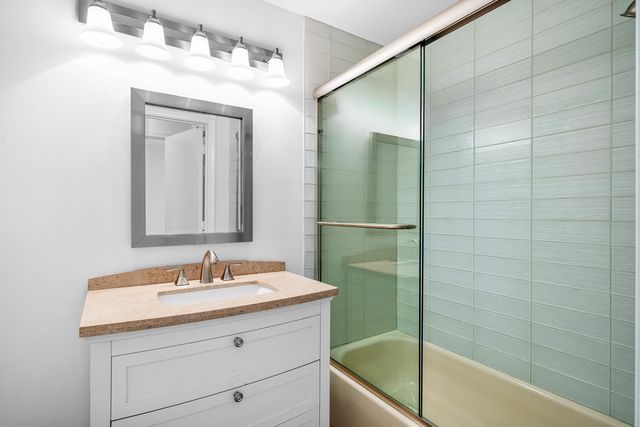 206 Congressional Way 206, Deerfield Beach, FL 33442