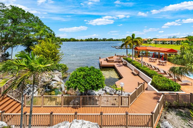 206 Congressional Way 206, Deerfield Beach, FL 33442