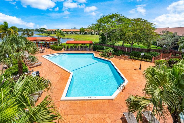 206 Congressional Way 206, Deerfield Beach, FL 33442