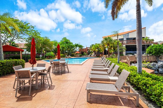 206 Congressional Way 206, Deerfield Beach, FL 33442