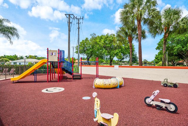 206 Congressional Way 206, Deerfield Beach, FL 33442