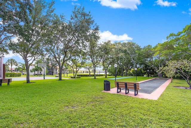 206 Congressional Way 206, Deerfield Beach, FL 33442