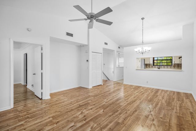 206 Congressional Way 206, Deerfield Beach, FL 33442
