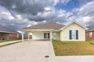 323 Daralyn Drive, Houma, LA 70363