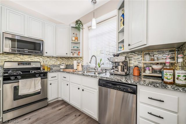 9125 Hampstead Avenue, Las Vegas, NV 89145