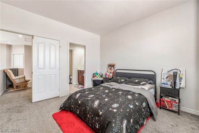 9125 Hampstead Avenue, Las Vegas, NV 89145