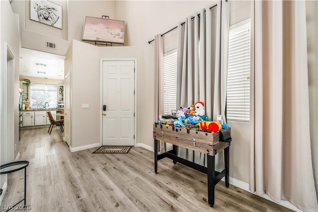 9125 Hampstead Avenue, Las Vegas, NV 89145