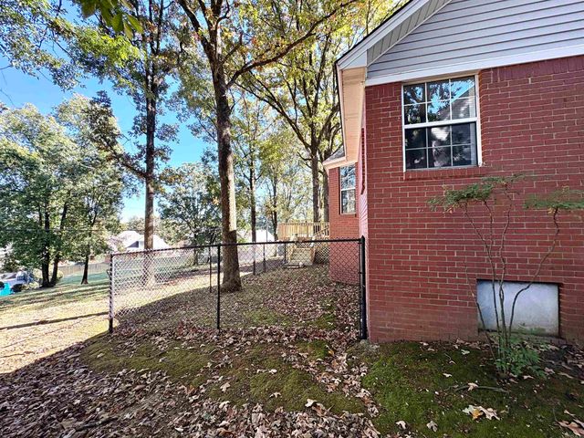 118 Red Oak Lane, Searcy, AR 72143