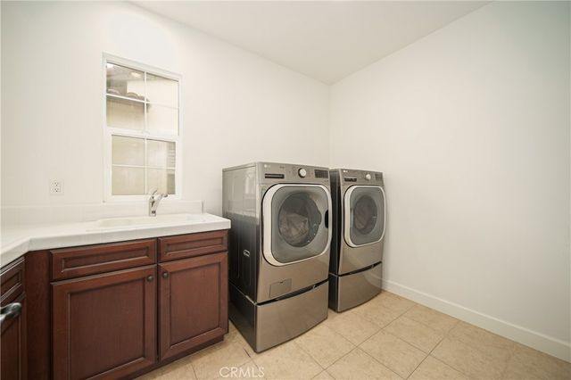 51 Cunningham, Irvine, CA 92618