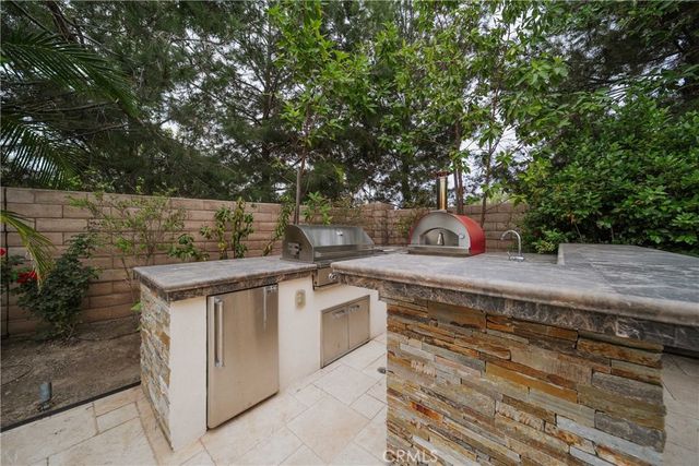 51 Cunningham, Irvine, CA 92618