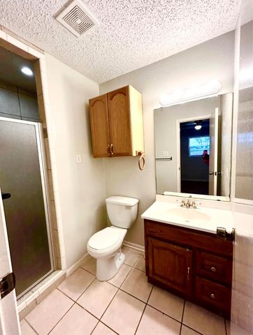 2305 Kingsdale Drive, Deer Park, TX 77536