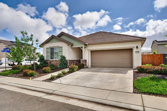 11986 Granzella Way, Rancho Cordova, CA 95742