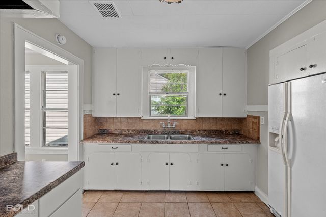 254 E Fairview Street, Shreveport, LA 71104