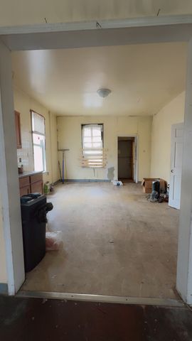 1657 N Artesian Avenue, Chicago, IL 60647