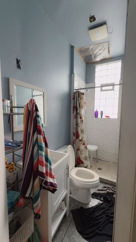 1657 N Artesian Avenue, Chicago, IL 60647