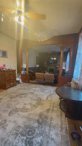 1657 N Artesian Avenue, Chicago, IL 60647