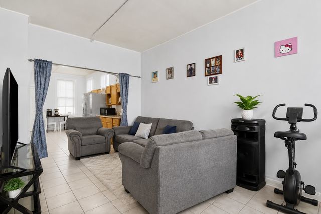 2639 S Trumbull Avenue, Chicago, IL 60623