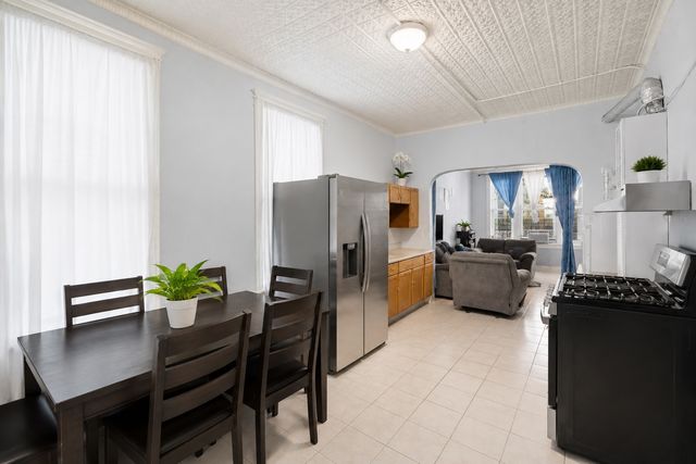 2639 S Trumbull Avenue, Chicago, IL 60623