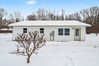 10590 Gorsline Road, Pennfield Twp, MI 49014