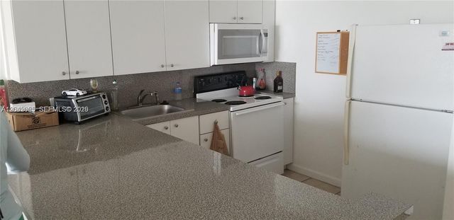 13155 Ixora Court 810, North Miami, FL 33181