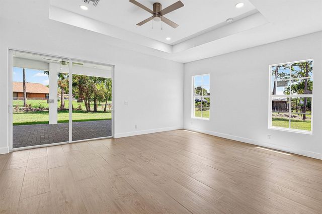 15090 Temple Boulevard, Loxahatchee, FL 33470