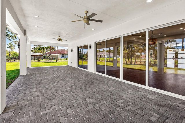 15090 Temple Boulevard, Loxahatchee, FL 33470
