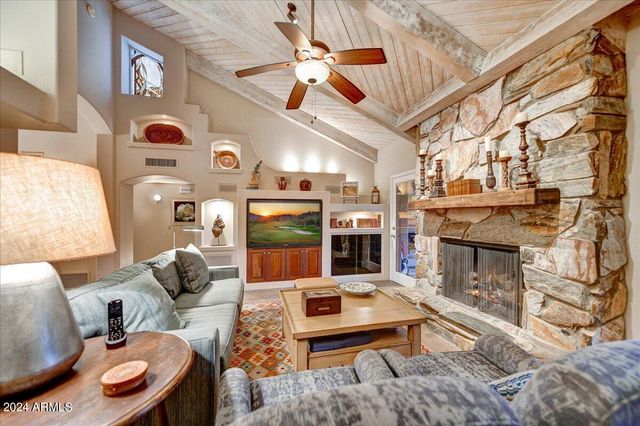 8434 E CHARTER OAK Drive, Scottsdale, AZ 85260