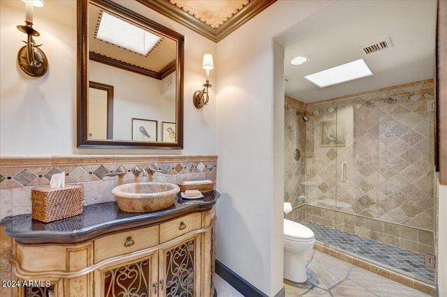 8434 E CHARTER OAK Drive, Scottsdale, AZ 85260