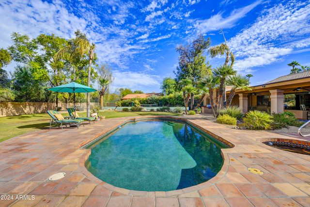 8434 E CHARTER OAK Drive, Scottsdale, AZ 85260