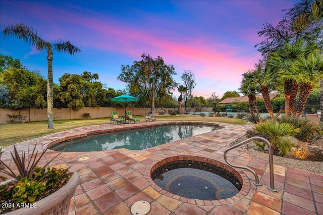 8434 E CHARTER OAK Drive, Scottsdale, AZ 85260