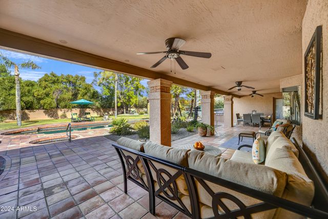 8434 E CHARTER OAK Drive, Scottsdale, AZ 85260