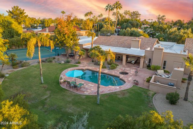 8434 E CHARTER OAK Drive, Scottsdale, AZ 85260