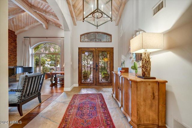 8434 E CHARTER OAK Drive, Scottsdale, AZ 85260