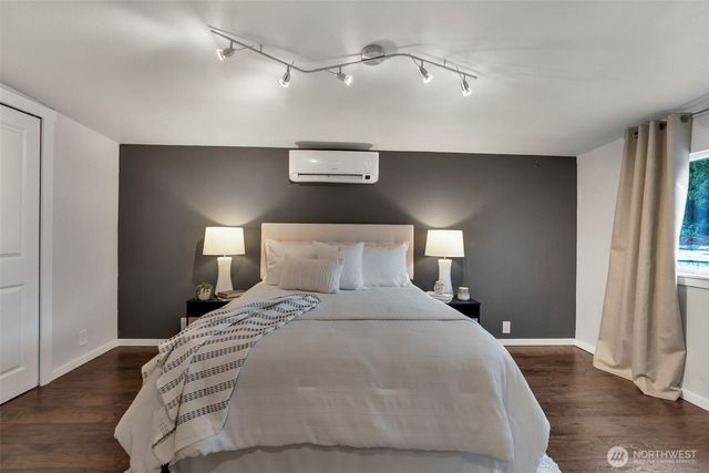 616 S 318th Place, Federal Way, WA 98003