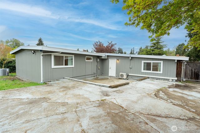 616 S 318th Place, Federal Way, WA 98003