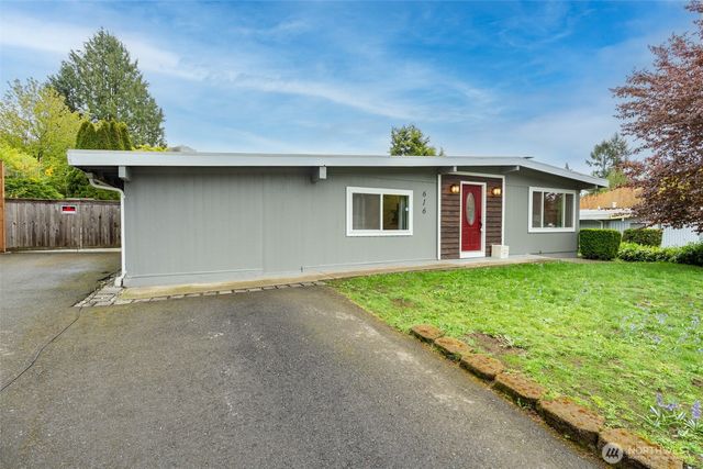 616 S 318th Place, Federal Way, WA 98003