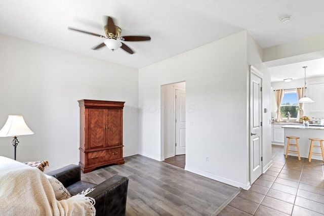 133 Brenden Drive, Pataskala, OH 43062