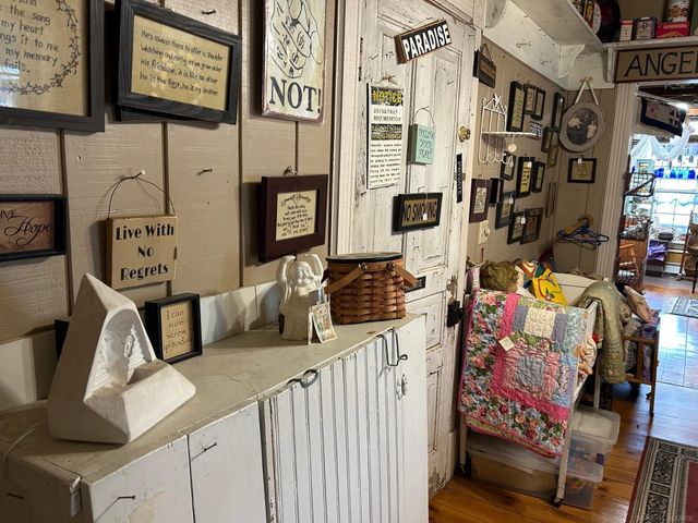 5454 N Main Street, Lexington Twp, MI 48450