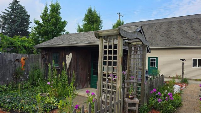 5454 N Main Street, Lexington Twp, MI 48450